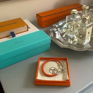 Hermes Jumbo H bracelet in signiture Hermes orange color (brand new; never worn)